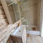 Ilot Desille Apartment *