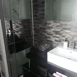 Ilot Desille Apartment *