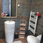 Ilot Desille Apartment *